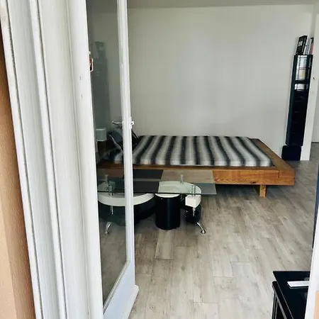 Apartment Cosy Avec Balcon Paris